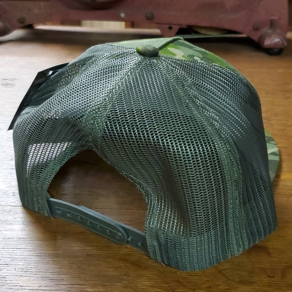 YUPOONG, NWT, MULTCAM, ARID, SNAPBACK, TRU… - Picture 3 of 6